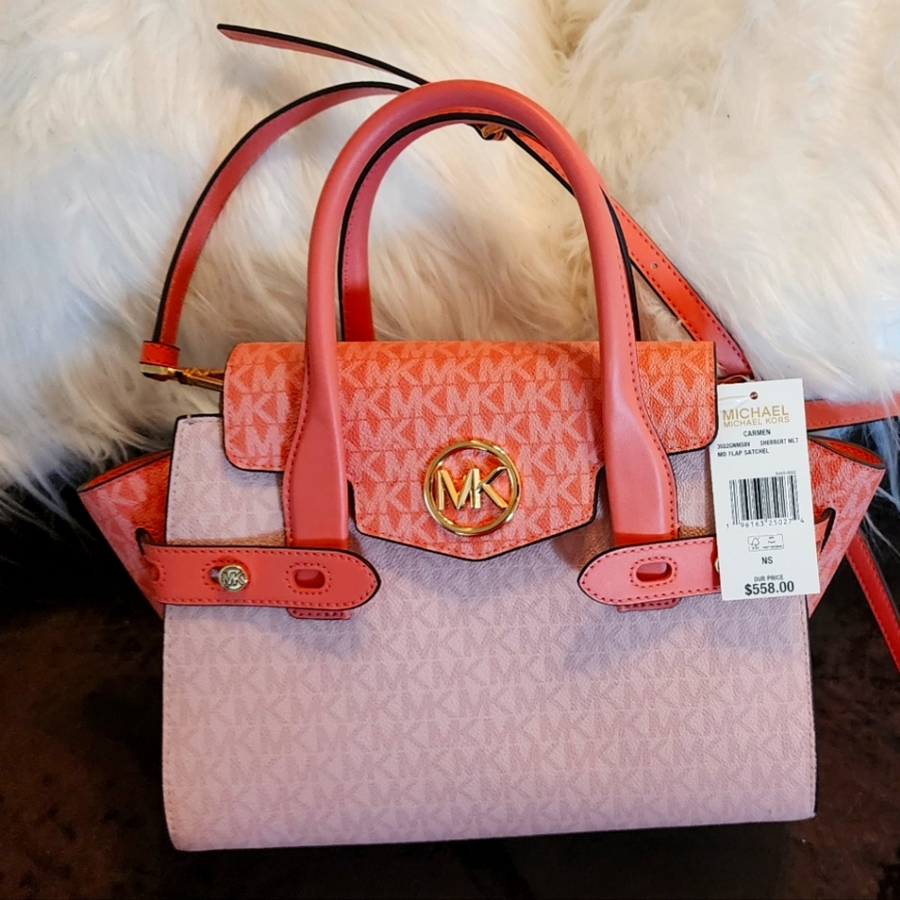 Micheal Kors purse